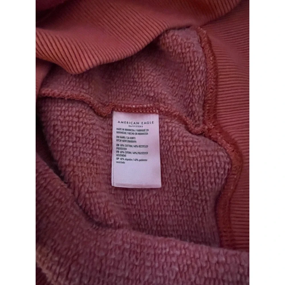 American Eagle Campus Edit Red Graphic Sweatshirt AENY 1977  Medium